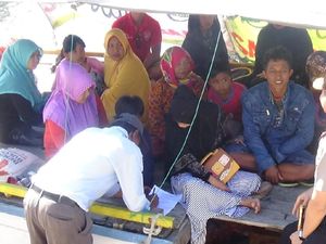 Penyeberangan Ramai, Polresta Probolinggo Sosialisasi Life Jacket