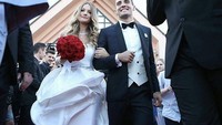 Sejak bergabung dengan Madrid pada 2015, Kovacic juga turut membawa serta pacarnya Izabel Andrijanic yang merupakan teman kecilnya. (twitter @RMadridinfo)