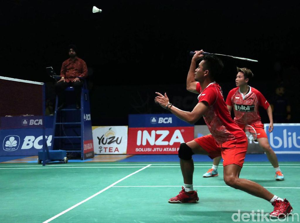 Owi/Butet Main Terakhir, Pendukung Indonesia Sudah Berduyun-duyun Sejak Siang Owi/Butet Main Terakhir, Pendukung Indonesia Sudah Berduyun-duyun Sejak Siang