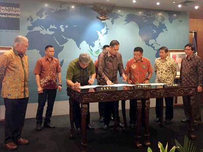 Lelang Gula Rafinasi Untungkan UKM