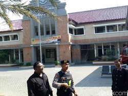 KPK Juga Geledah Kantor Dinas PU Kota Mojokerto