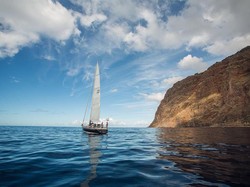Cristiano Ronaldo Minta Traveler Voting Kampung Halamannya, Yuk!