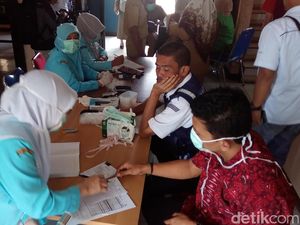 Mudik 2017, Dinkes Garut Tes Kesehatan Sopir Bus