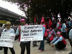 Ini Alasan Pertamina PHK 353 Sopir Mobil Tangki BBM