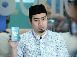 Blak-blakan Ustad Solmed dan Gosip Panas Manohara Sudah Menikah Lagi