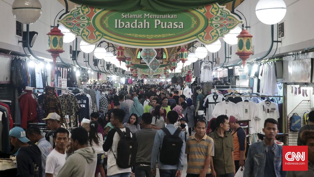 Menimbang Penyaluran THR PNS Saat Corona Tekan APBN