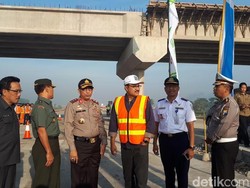 Tinjau Tol Fungsional Waru-Krian, Kapolda Jatim: Belum Layak Ditarif