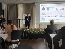 Jurus BPJS Ketenagakerjaan Gaet Pekerja Milenial