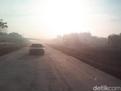 Mudik Lewat Tol Surabaya-Mojokerto, Waspadai Jalan Berdebu
