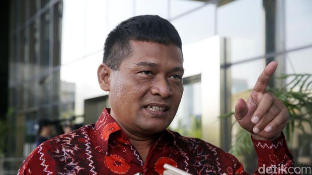 Paniknya PNS Tajir Melintir Gaji Rp 8 Juta Punya 19 Mobil Saat Kena OTT KPK