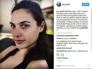 Saat Wonder Woman Ungkap Rutinitas Sehari-harinya Jadi Ibu Dua Anak