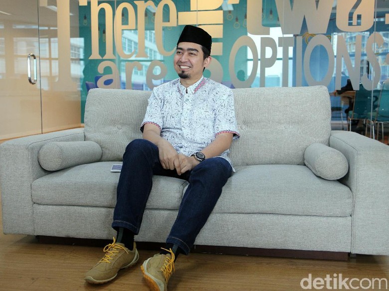 Dengar Kabar Ustad Arifin Ilham Meninggal, Solmed Buru-buru Jenguk Dengar Kabar Ustad Arifin Ilham Meninggal, Solmed Buru-buru Jenguk