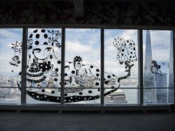 Ketika Galeri Seni Jalanan Ada di Lantai 69 World Trade Center