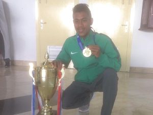 Hamsa Lestaluhu Siap Diadu di Lini Tengah Timnas U-19 Hamsa Lestaluhu Siap Diadu di Lini Tengah Timnas U-19