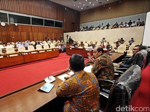 Pansus Angket KPK Buka Kemungkinan Undang Ahli Selain Yusril-Romli