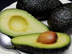 3 Pria Pencuri Alpukat Senilai Rp 4 Miliar Ditangkap di AS