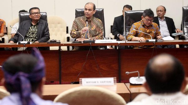 Rapat Pansus Hak Angket KPK Tak Dihadiri Miryam