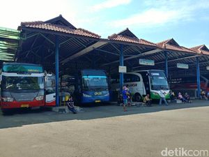 143 Bus di Terminal Harjamukti Cirebon tidak Laik Jalan