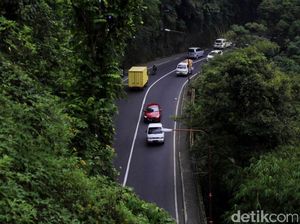H-6 Lebaran, Arus Mudik via Sumedang Masih Lengang H-6 Lebaran, Arus Mudik via Sumedang Masih Lengang