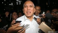 Chairuman Harahap Diperiksa Sebagai Saksi Korupsi e-KTP