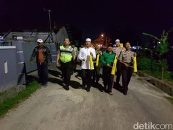 Polresta Pekanbaru Gelar Patroli Opor Sahur ke Masyarakat