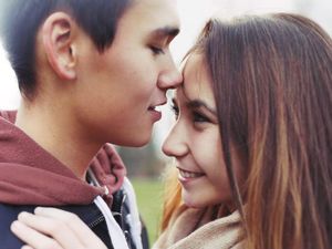 Apakah Cinta Satu-satunya Pondasi untuk Membangun Rumah Tangga?