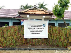 50 Anak Tinggal Kelas, SMP 53 Persilakan Jika Murid Mau Pindah