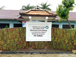 50 Anak Tinggal Kelas, SMP 53 Persilakan Jika Murid Mau Pindah