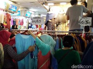 Catat! H-1 Lebaran Pasar Tanah Abang Buka Setengah Hari