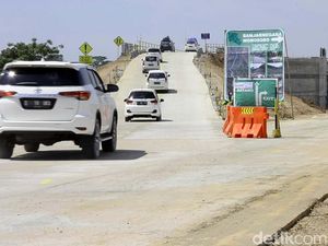 Mudik Tahun Ini Jalan Tol Fungsional Dibuka 24 Jam Mudik Tahun Ini Jalan Tol Fungsional Dibuka 24 Jam