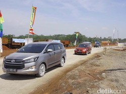 Jalur Tol Fungsional Berdebu, Kakorlantas: Sudah Disemprot Air