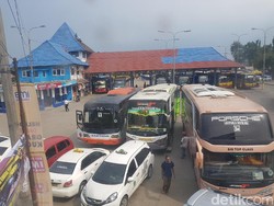 Pemudik Mulai Datangi Terminal Pakupatan Serang
