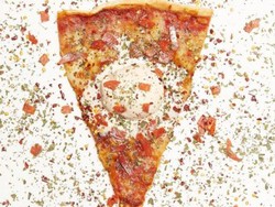 Nyam! Manis Gurih Pizza Dalam Lembutnya Es Krim