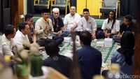 Agus Yudhoyono Buka Bersama Karib AHY