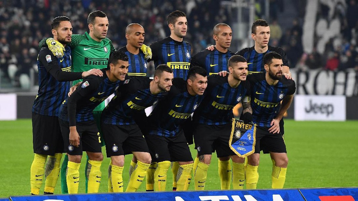 Inter Milan belum mendatangkan pemain baru di bursa transfer musim panas ini (Foto: Getty Images/Valerio Pennicino)