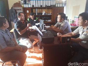 Sopir Taksi Online yang Dihukum Buka Baju Melapor ke Polda DIY