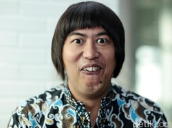 Ini Jawaban Pandji Pragiwaksono Soal Terjun ke Politik