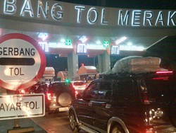 Waspada! Ini Bahayanya Saat Terjebak Kemacetan Panjang