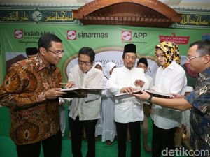 APP dan Pemkot Tangsel Donasi 4.000 Mushaf Al Quran APP dan Pemkot Tangsel Donasi 4.000 Mushaf Al Quran