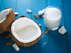 Tak Bisa Minum Susu Sapi? Ini 5 Alternatif Susu yang Cocok buat Kopi