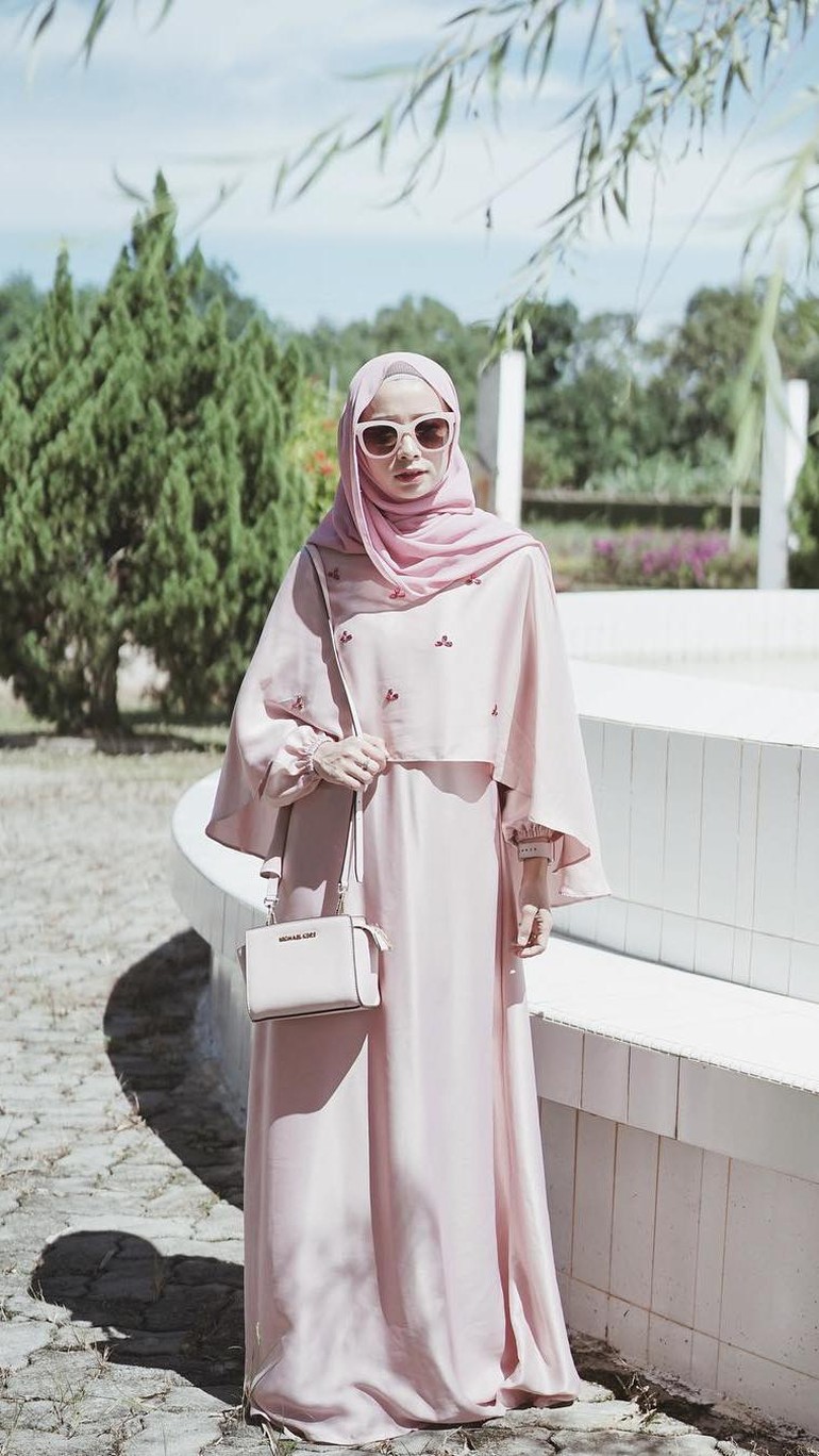 Foto 10 Inspirasi Gaya Hijab Pastel Yang Cocok Untuk Lebaran Dari Foto 10 Inspirasi Gaya Hijab Pastel Yang Cocok Untuk Lebaran Dari