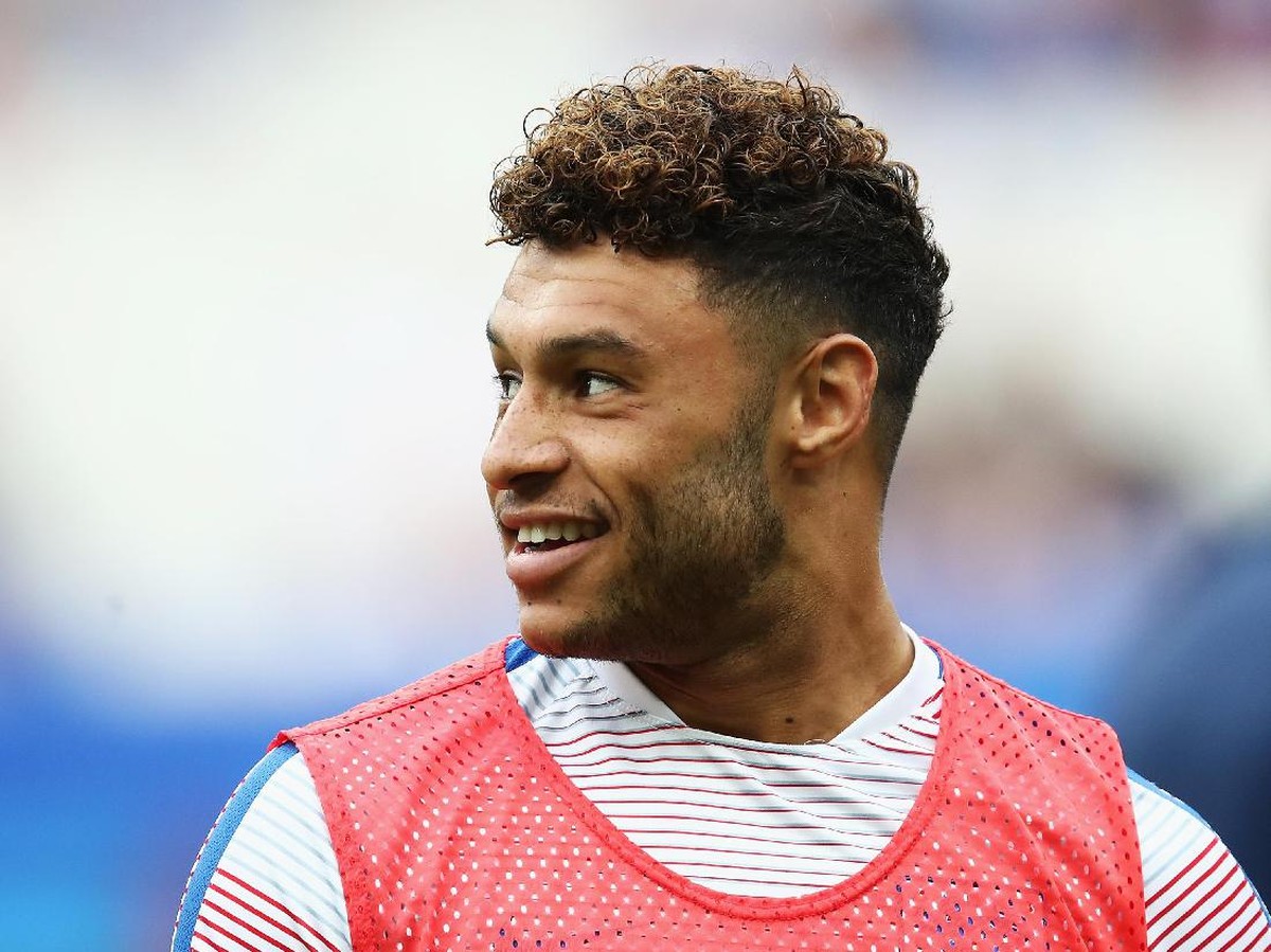 Pemain pilar Arsenal, Alex Oxlade-Chamberlain. (Foto: Julian Finney/Getty Images)