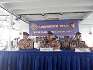Polri Siapkan Kapal Patroli di Perairan Jalur Mudik Polri Siapkan Kapal Patroli di Perairan Jalur Mudik