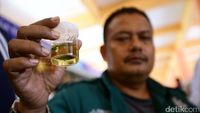 Sopir Bus Angkutan Mudik Jalani Tes Urine