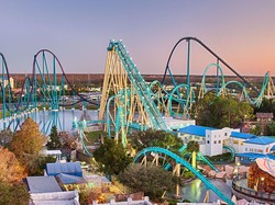 Seru! Main Roller Coaster di Chimelong Ocean Kingdom