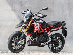 Aprilia Luncurkan Motor Supermoto Dorsoduro 900 Terbaru