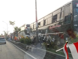 Sempat Macet, Lalin di Tol Brexit Sore Ini Lancar