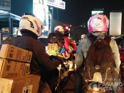 Pemudik Bermotor Mulai Padati Jalur Kalimalang Menuju Bekasi
