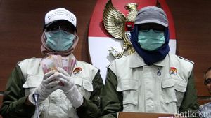 KPK Tunjukkan Barbuk Uang Suap Gubernur Bengkulu