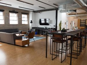 Ironis! Kantor Semewah Ini Dicuekin Karyawan